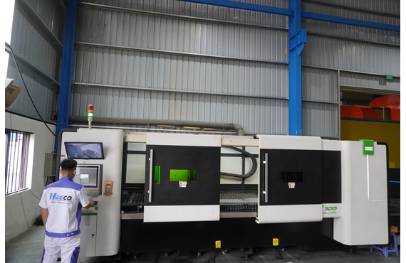 Máy cắt laze V 3015