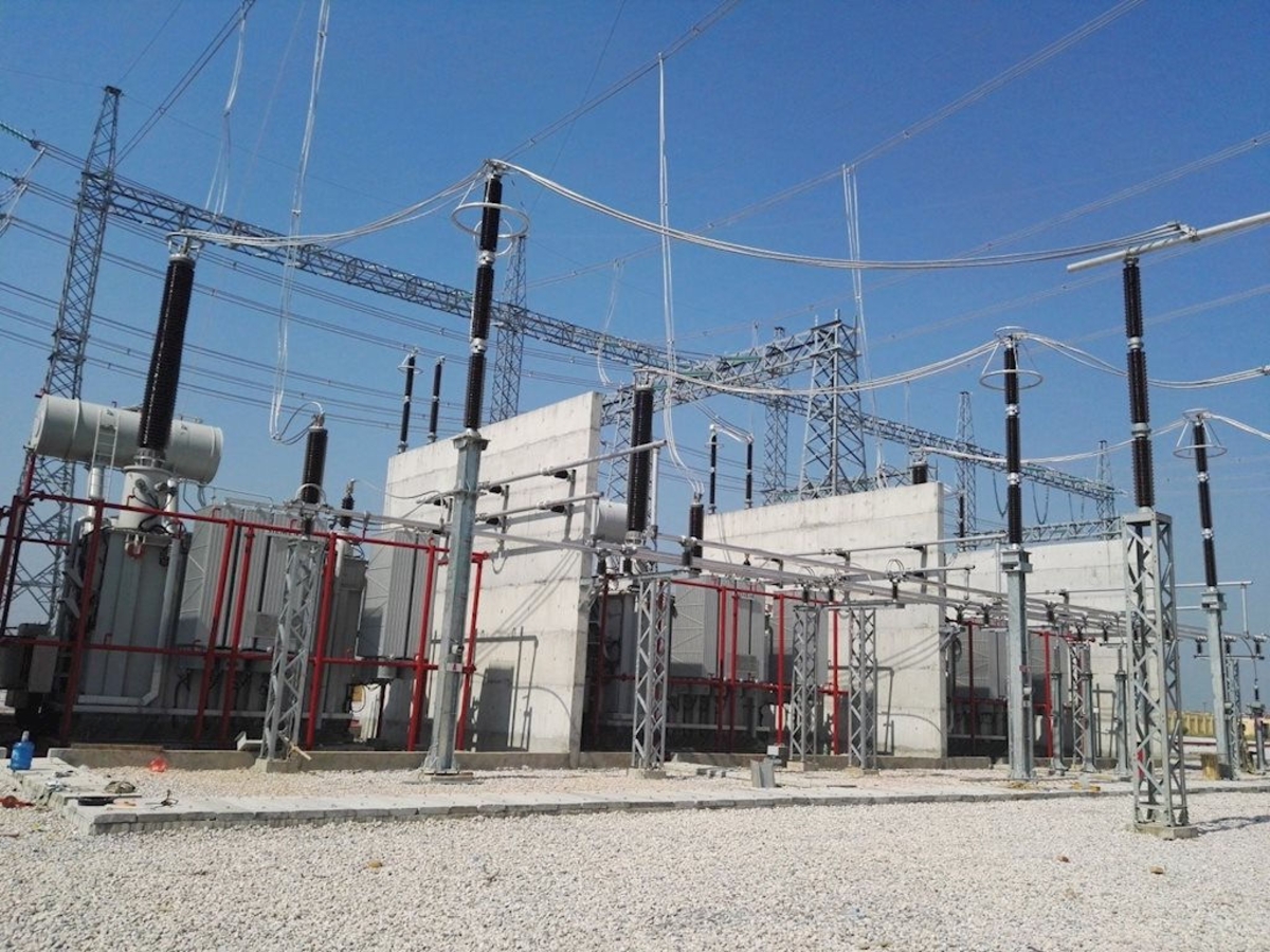 Phân phối và thương mại